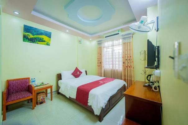 Lam Tung Hotel Dong Van - By Bay Luxury Bagian luar foto