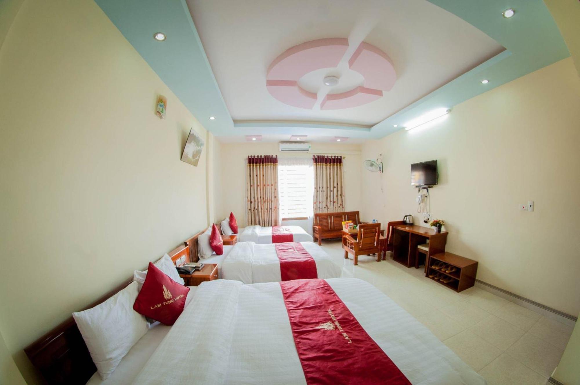 Lam Tung Hotel Dong Van - By Bay Luxury Bagian luar foto